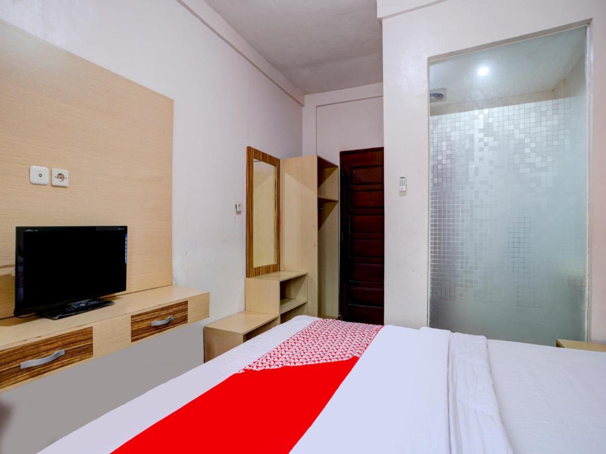 Oyo 90263 Hotel Diva Golf Bengkulu Extérieur photo